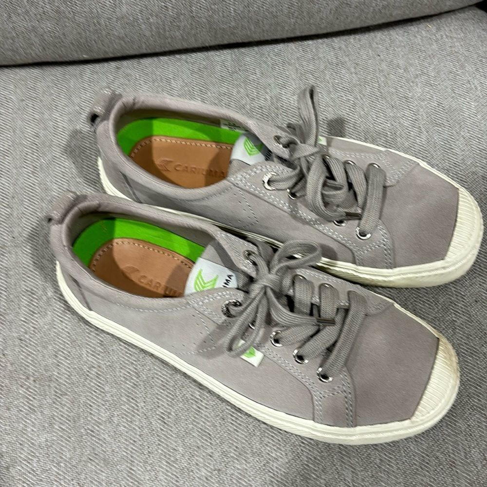 Cariuma OCA Low Shoes Womens 8 Mystic Gray Canvas Lace Up Sneakers